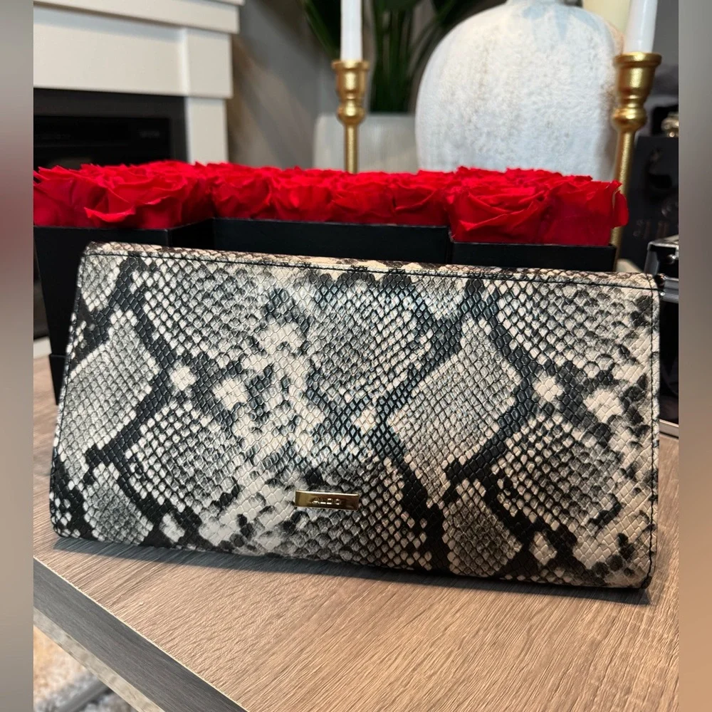 Python-Print Crossbody Clutch - Picture 2 of 4